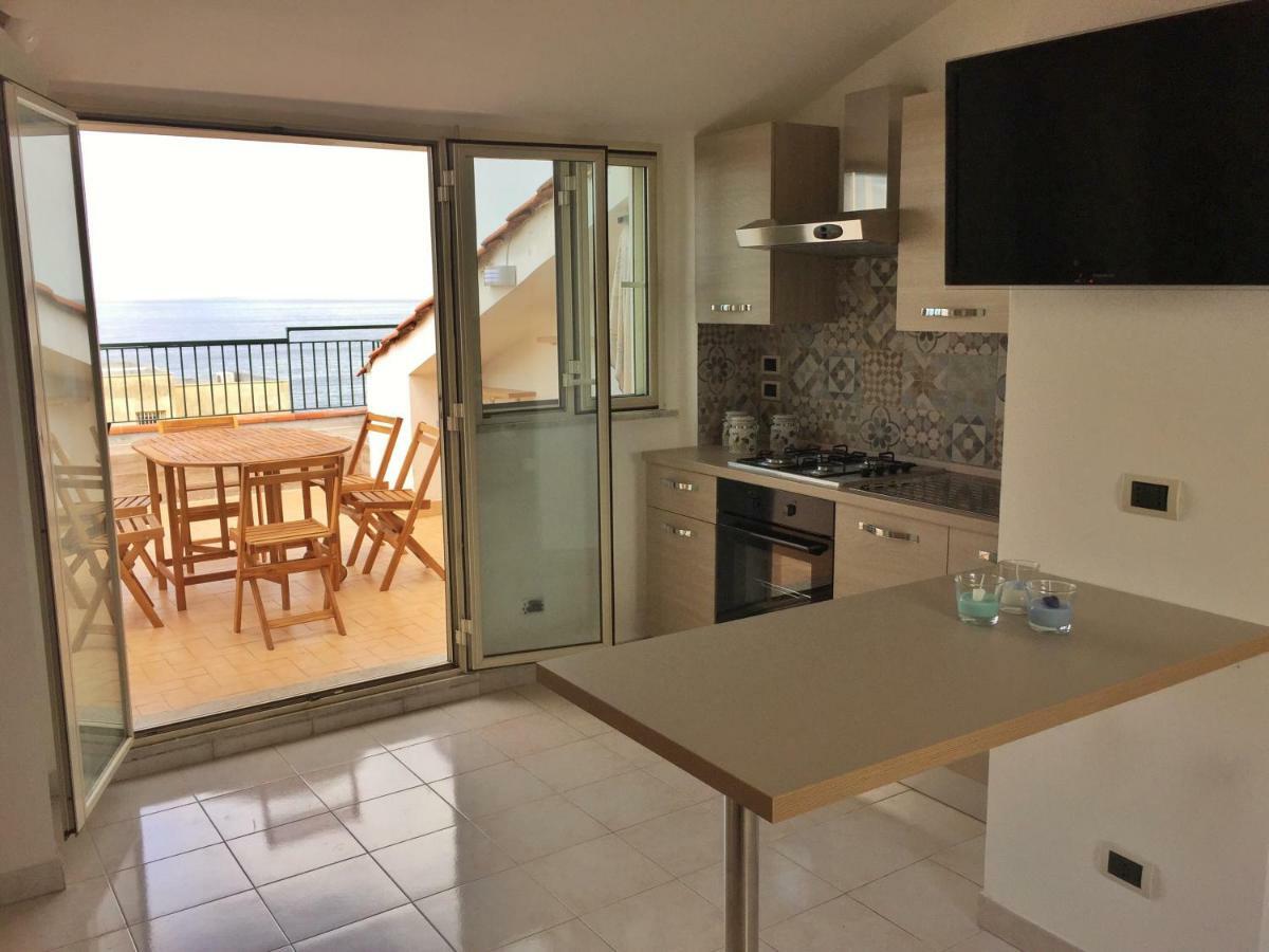 Suite Sul Mare Mascali Kültér fotó
